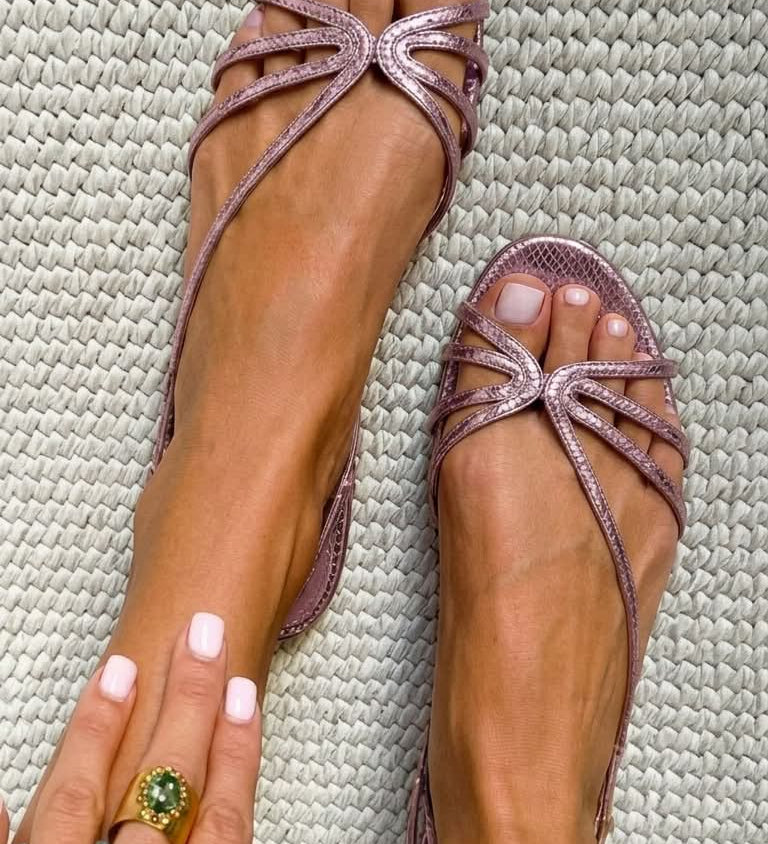 Joana - Sandalias Doradas Elegancia de Verano