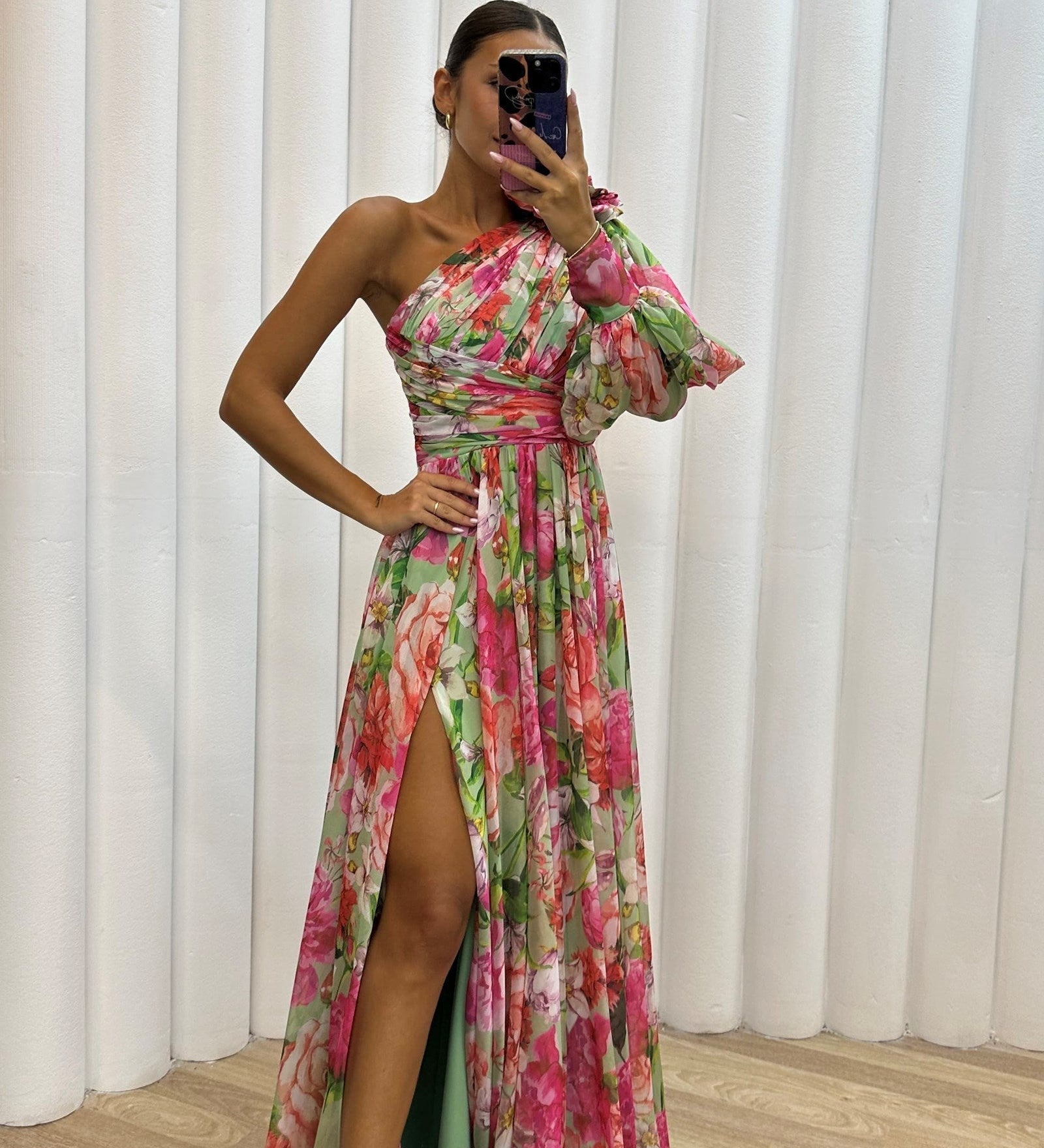 Whitney - Vestido Elegante y Fluido