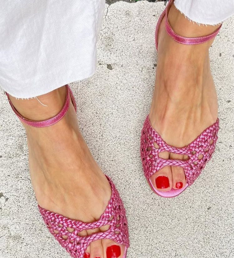 Inês - Sandalias Trenzadas Doradas