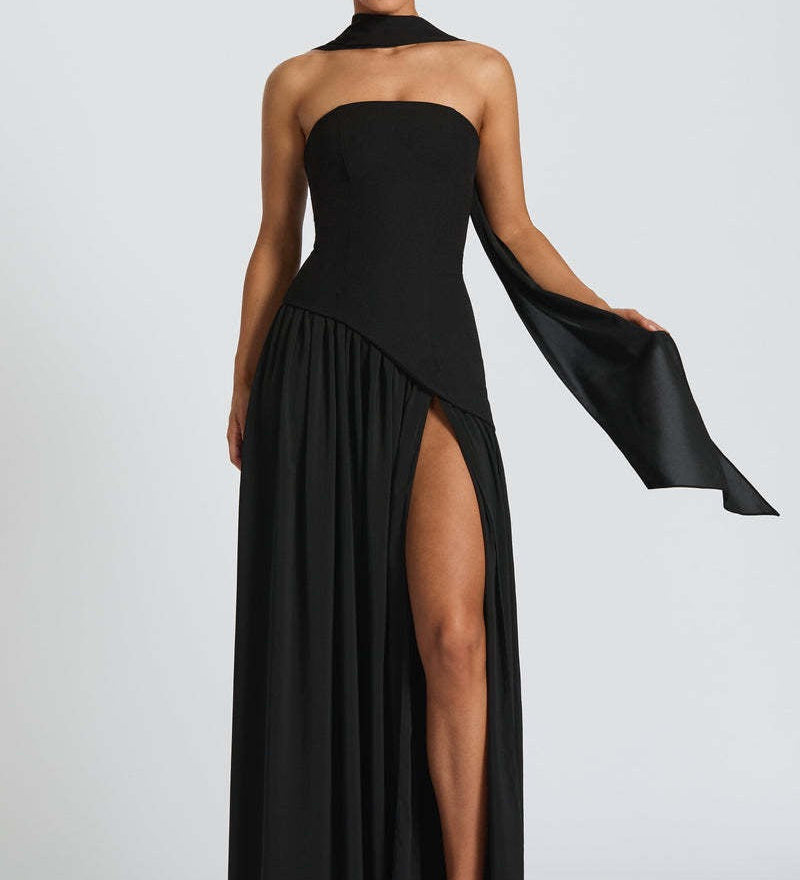 Amaia - Vestido Largo Sofisticado