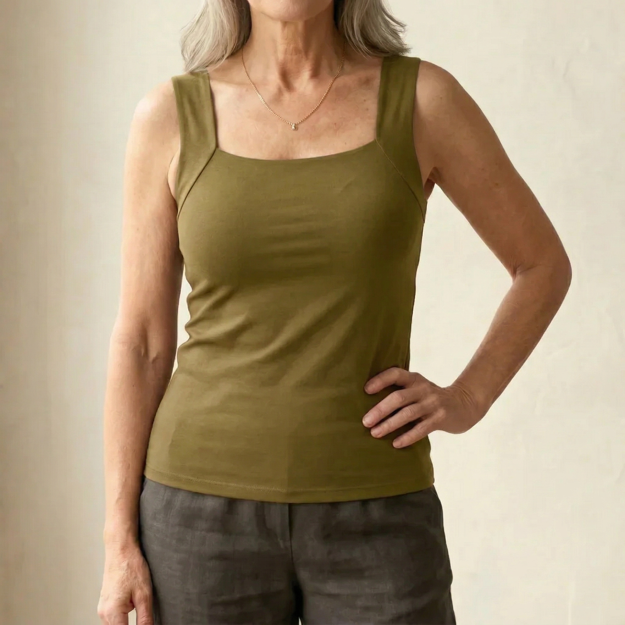 Roxana - Top de Tirantes con Conforto Integrado