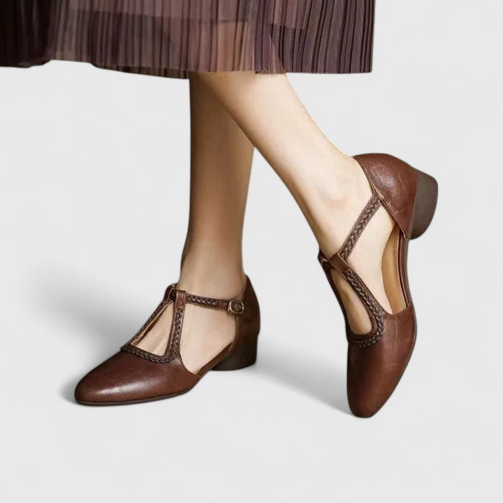 Delfina - Sandalias Planas Elegantes