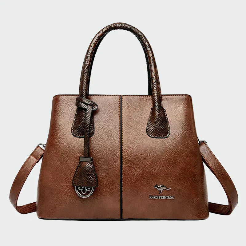 María - Bolsa de cuero